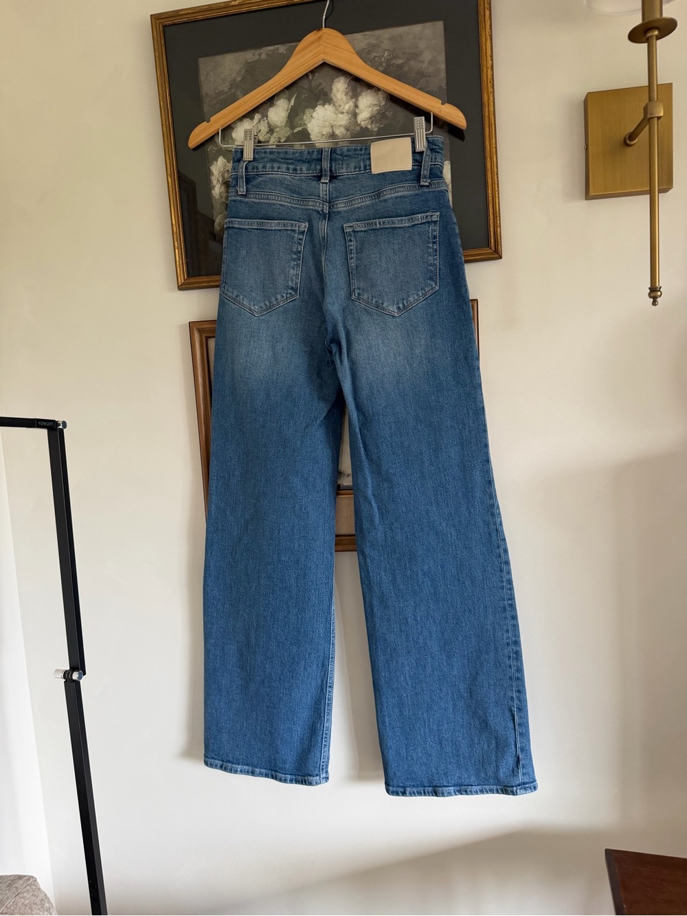 PAIGE Classic Wide-Leg High-Rise Jeans - Medium Blue - Picture 10 of 12